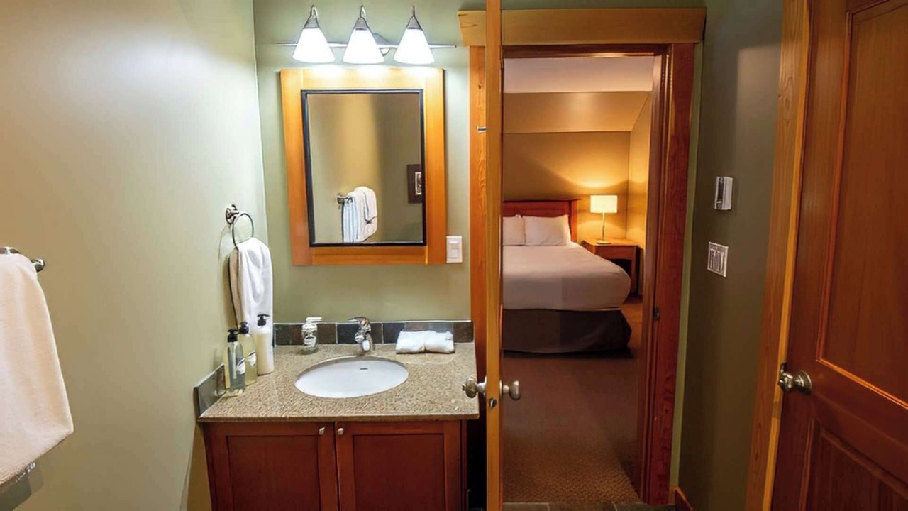 Photo of Bedroom in East Kootenay
