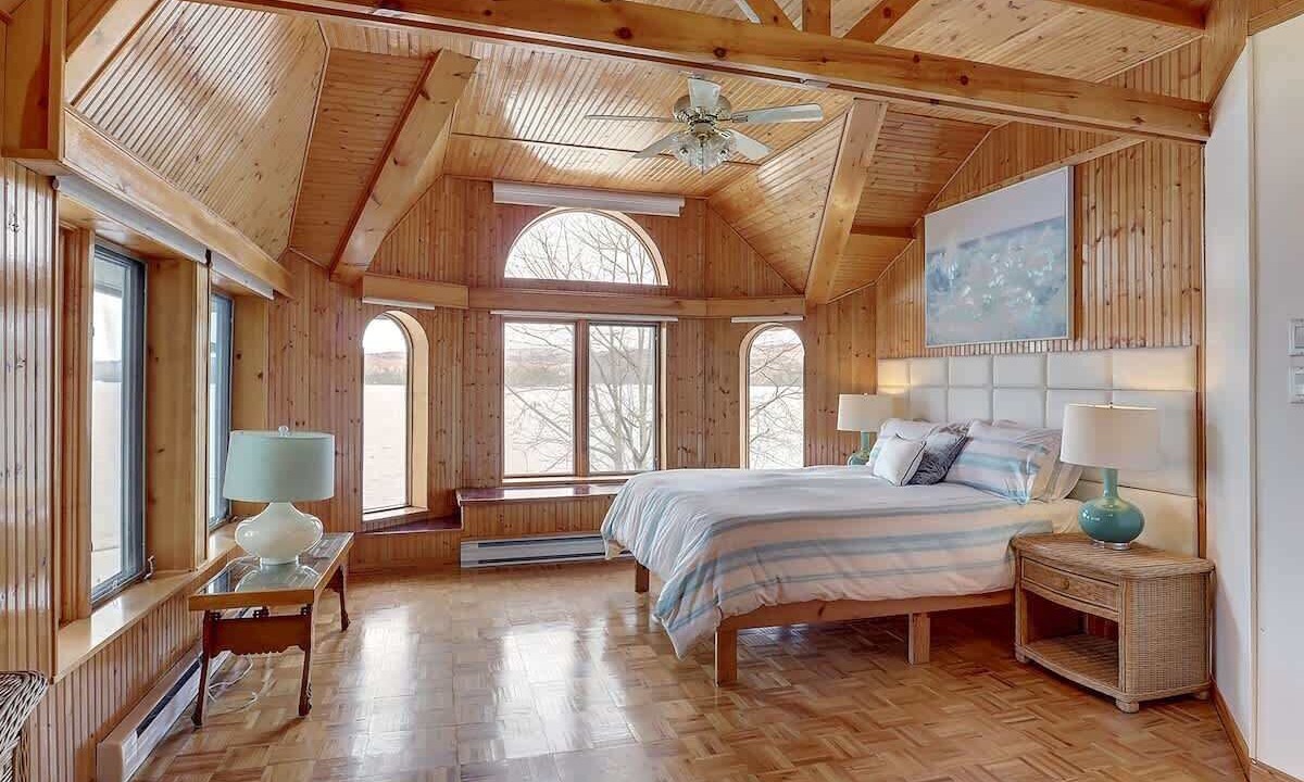 Photo of Bedroom in Potton