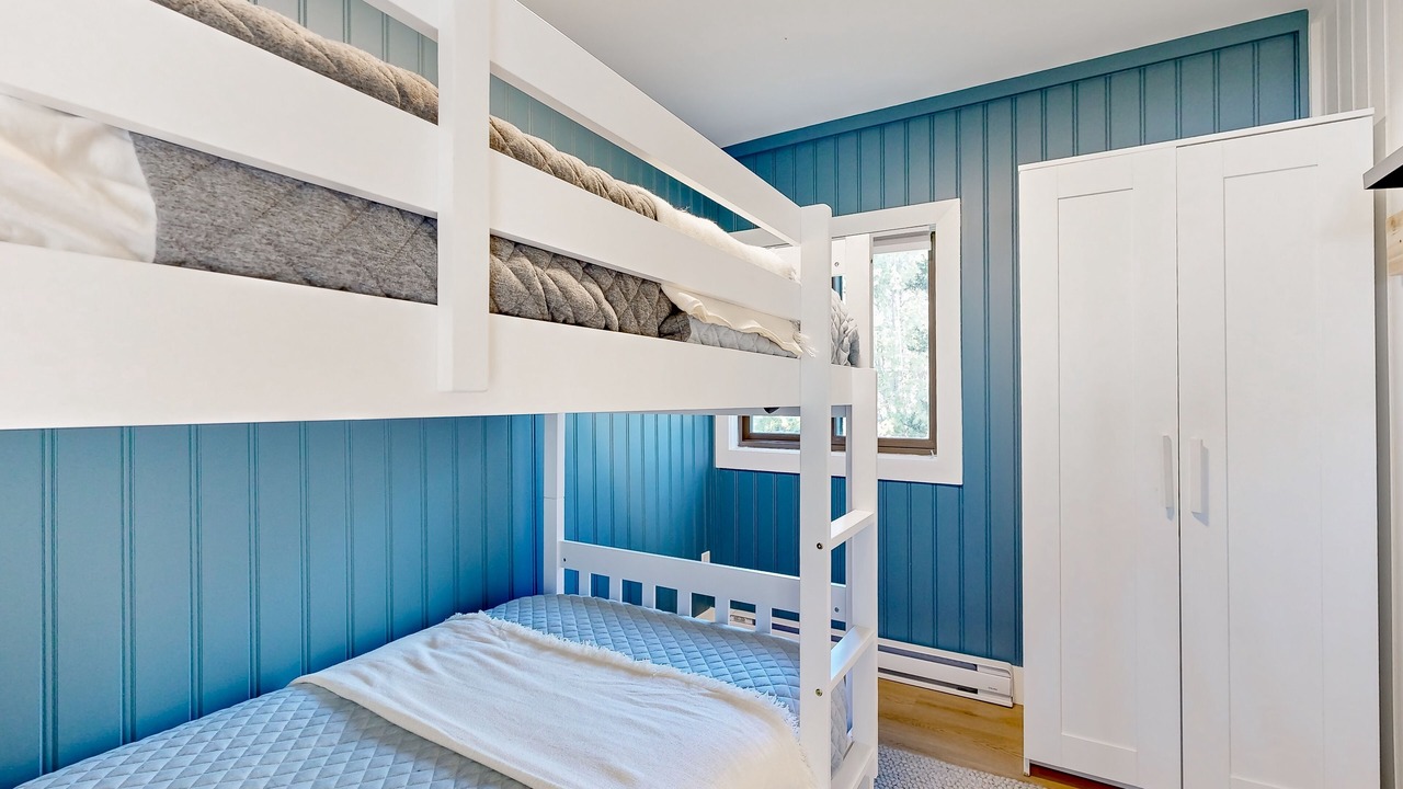 Photo of Bedroom in Innisfil