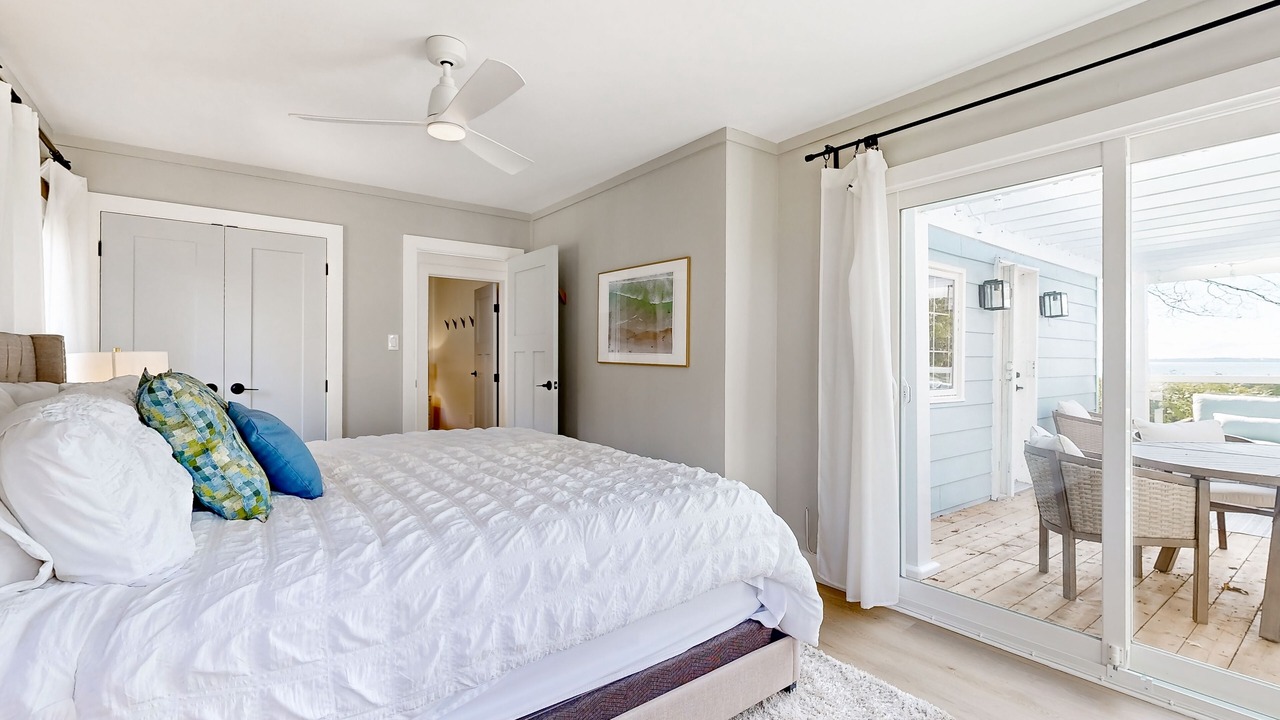 Photo of Bedroom in Innisfil