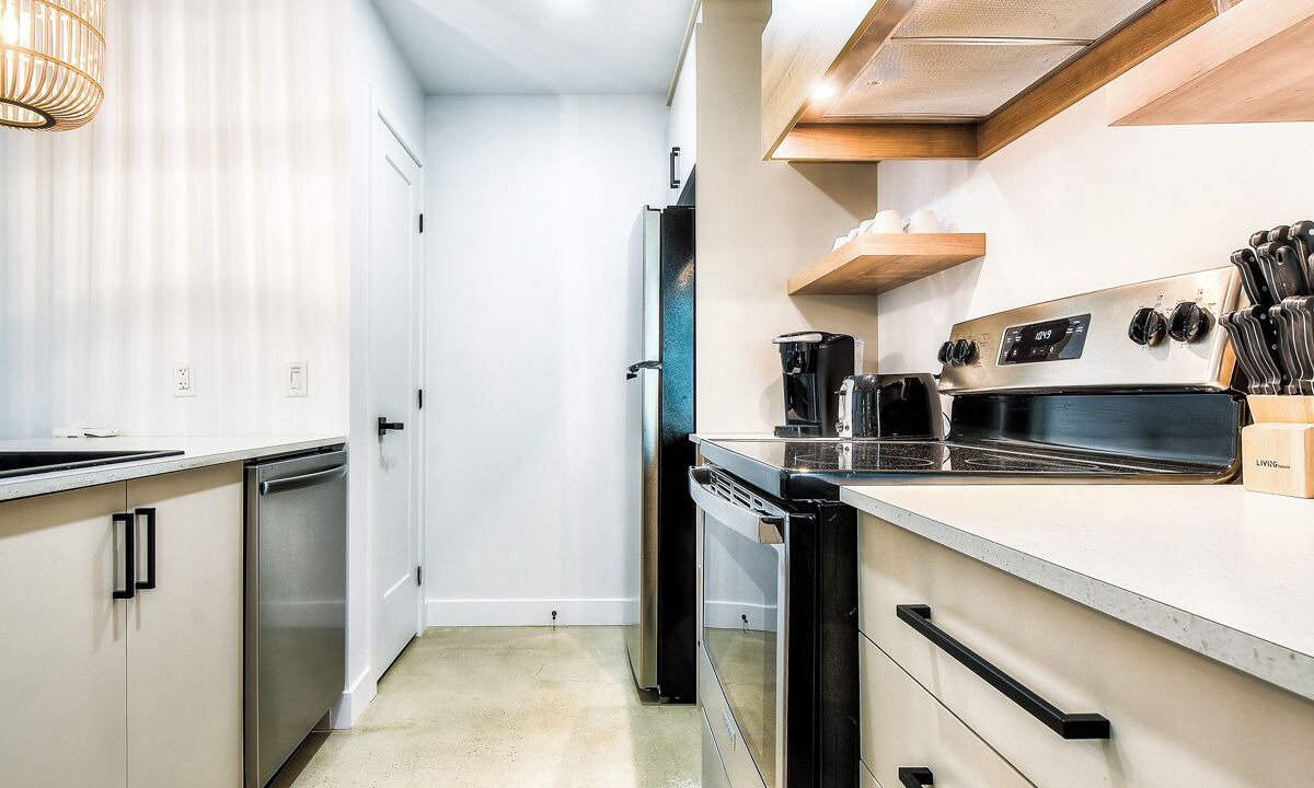 Photo of Kitchen in Sainte-Marguerite-du-Lac-Masson