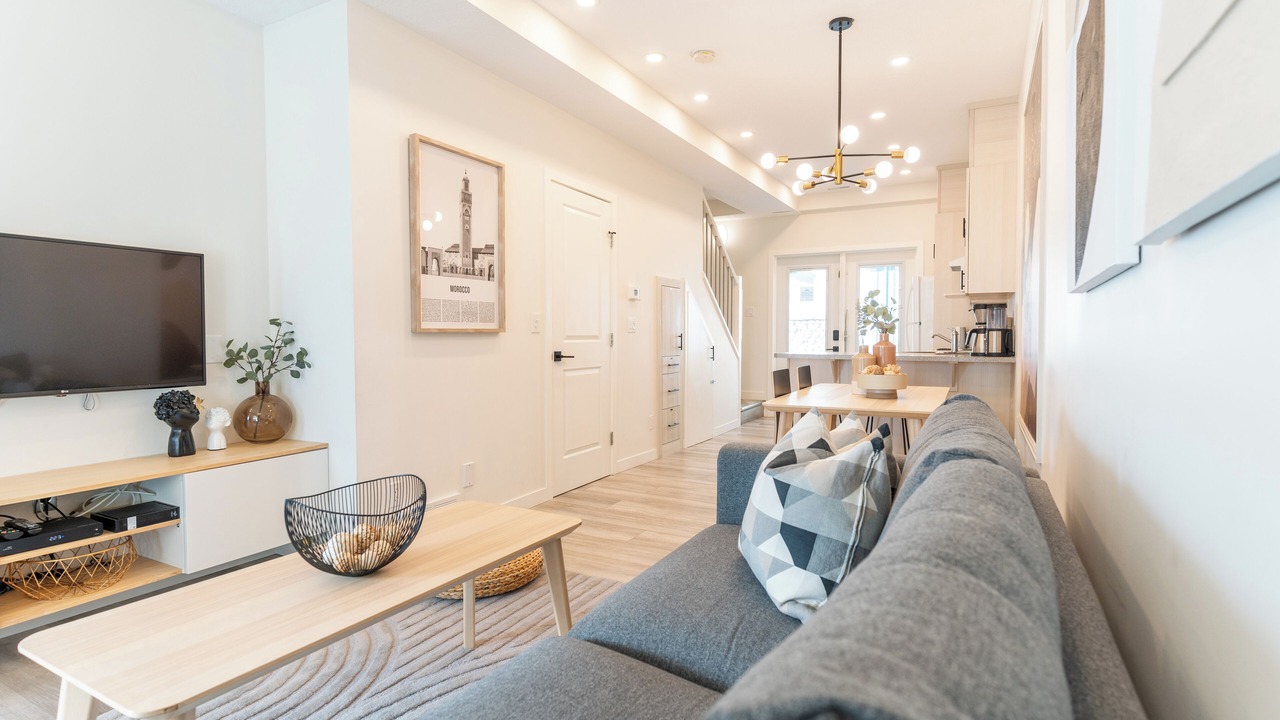 Photo of Livingroom in Harvie Heights