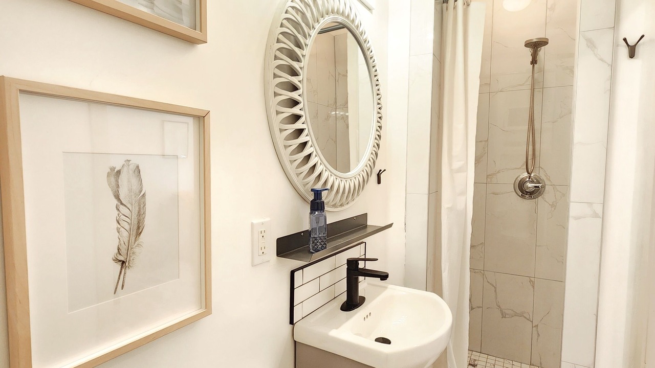 Photo of Bathroom in Harvie Heights