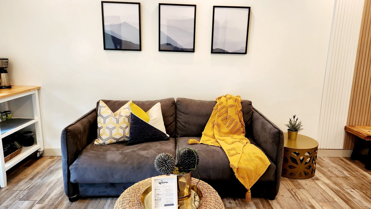 Photo of Livingroom in Harvie Heights