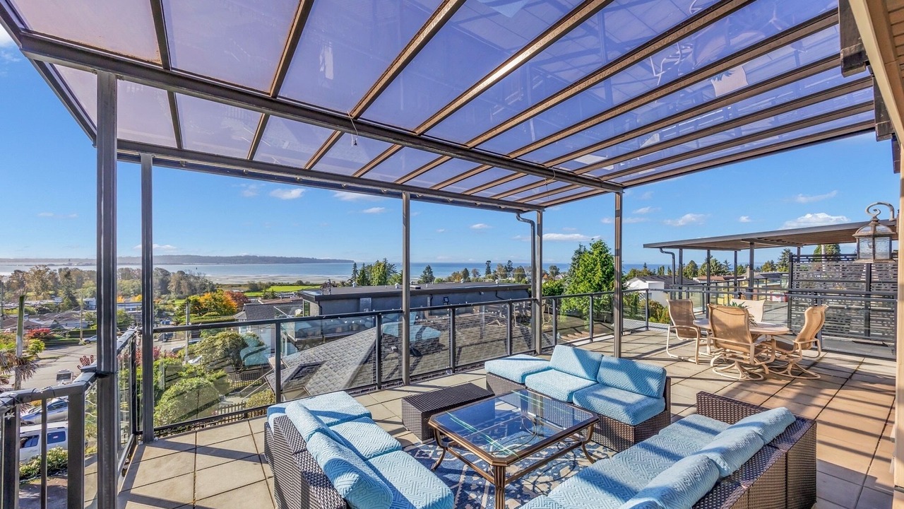 Photo of Patio Balcony in White Rock