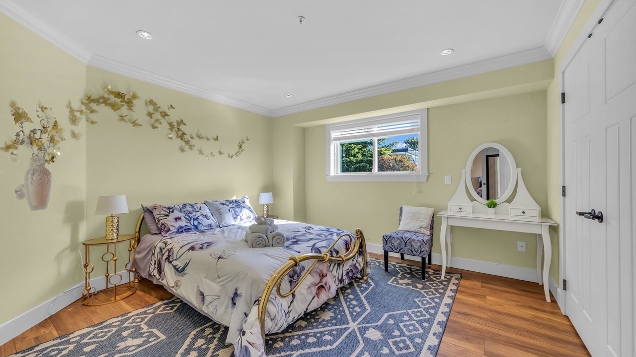 Photo of Bedroom in White Rock