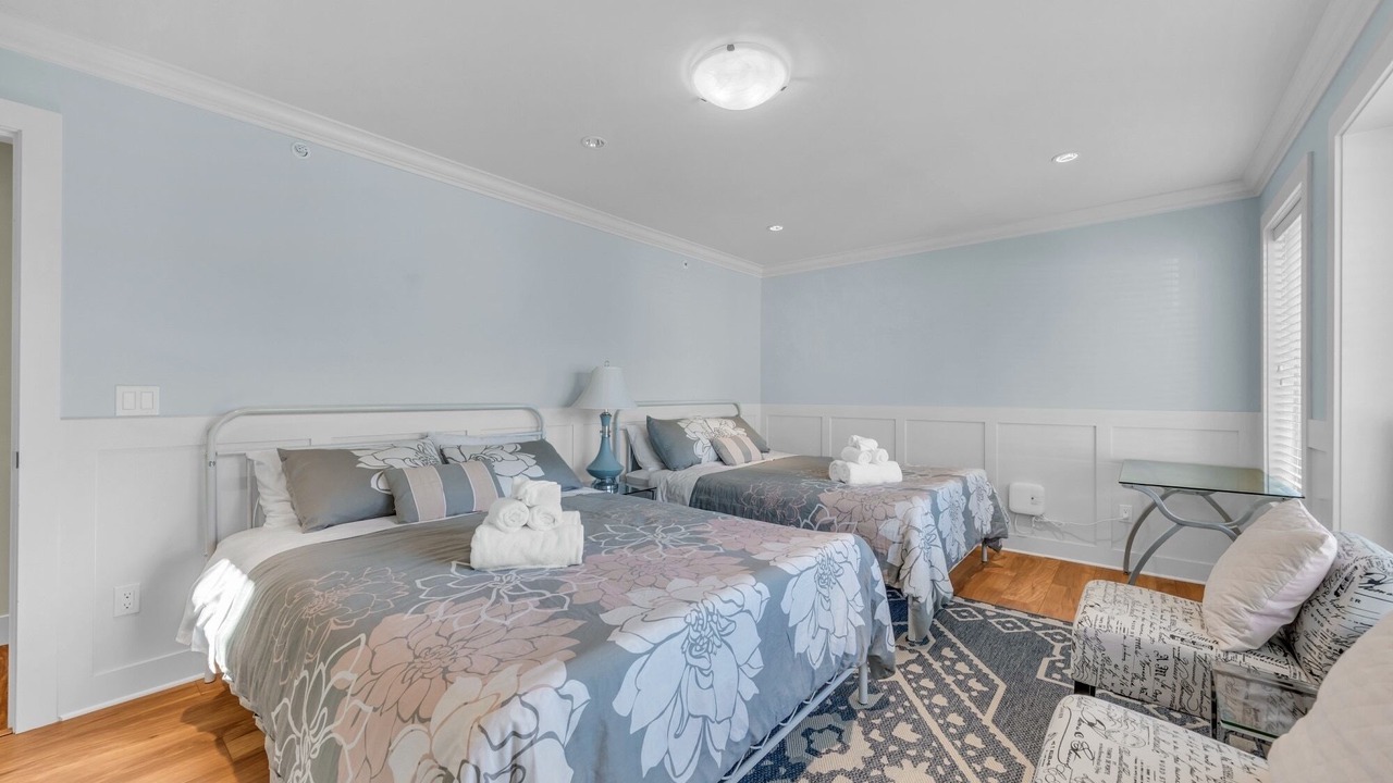 Photo of Bedroom in White Rock