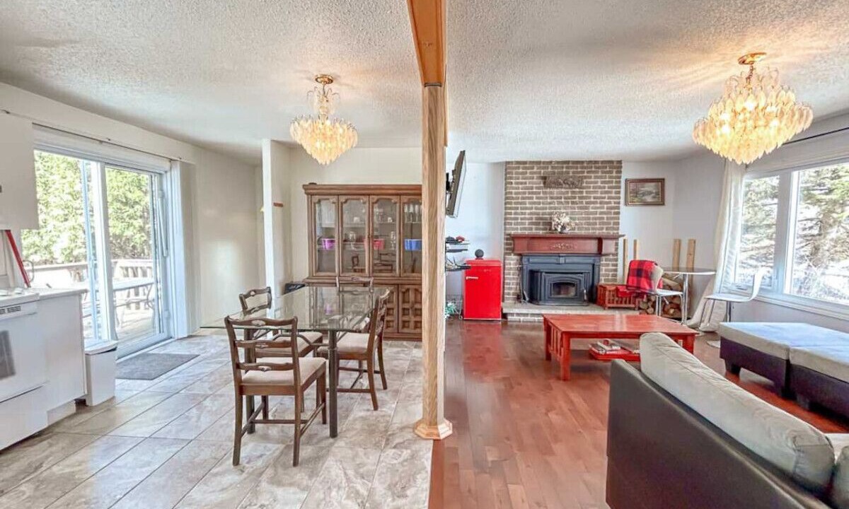Photo of Livingroom in Downtown Gatineau