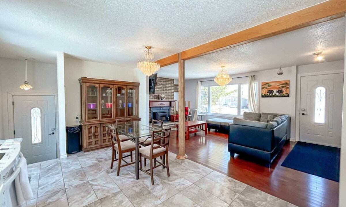 Photo of Livingroom in Downtown Gatineau