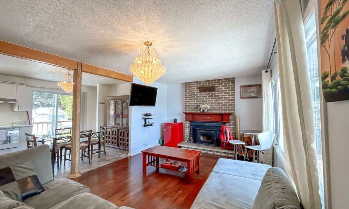 Photo of Livingroom in Downtown Gatineau