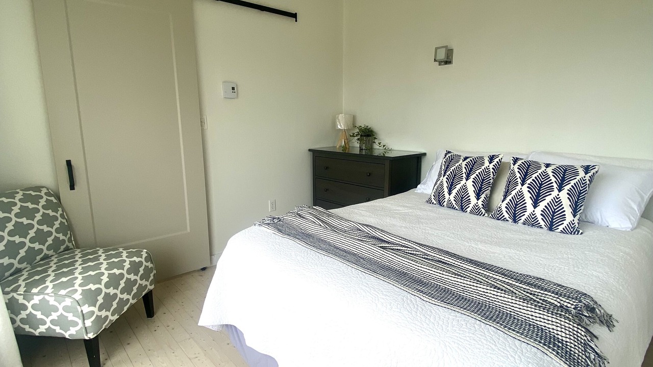 Photo of Bedroom in Brackley Beach