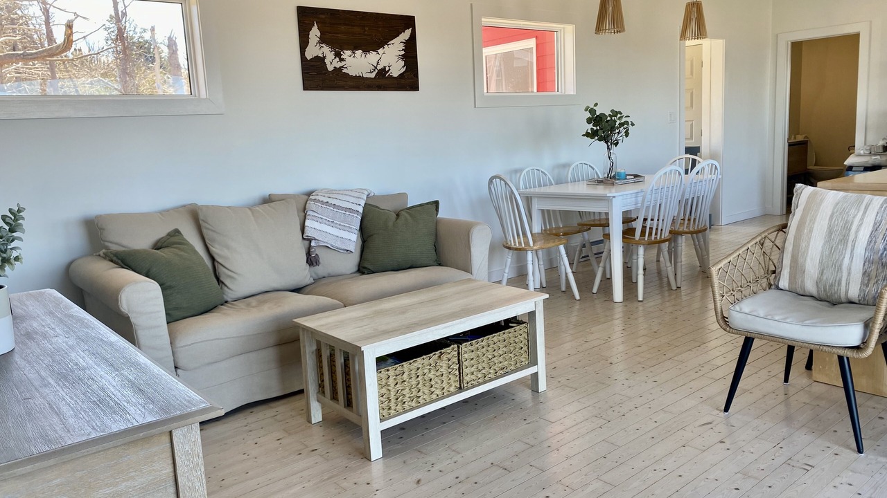 Photo of Livingroom in Brackley Beach