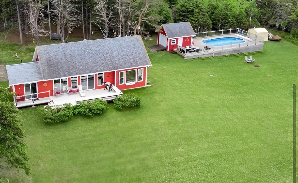Photo of Outdoor in Brackley Beach