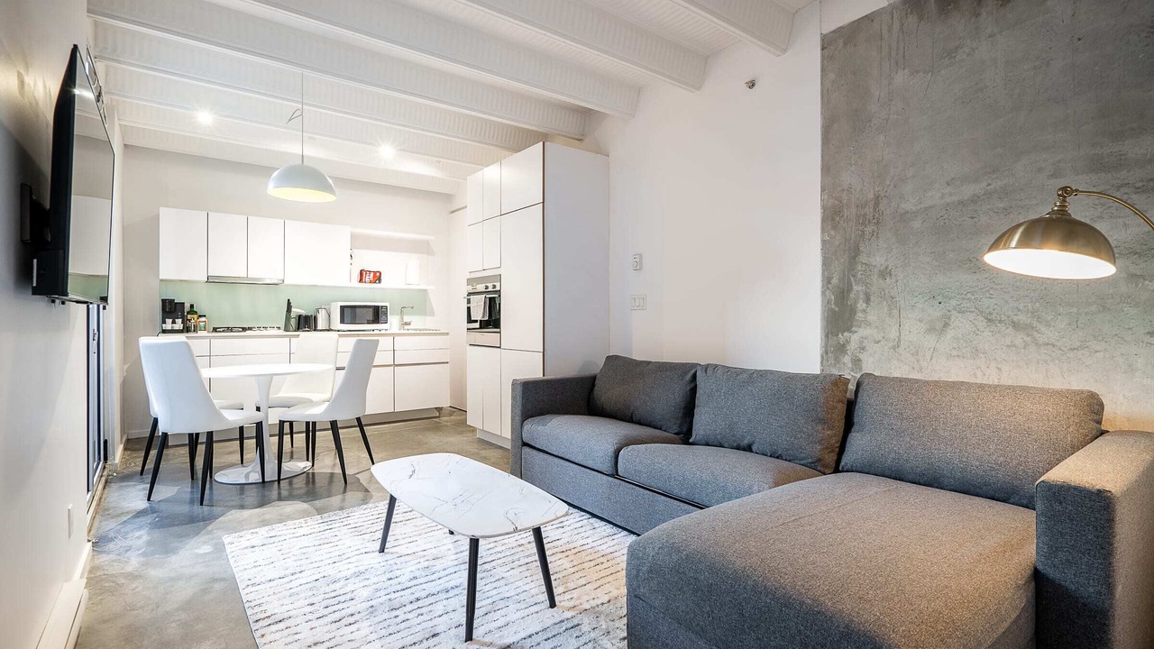 Photo of Livingroom in Chinatown