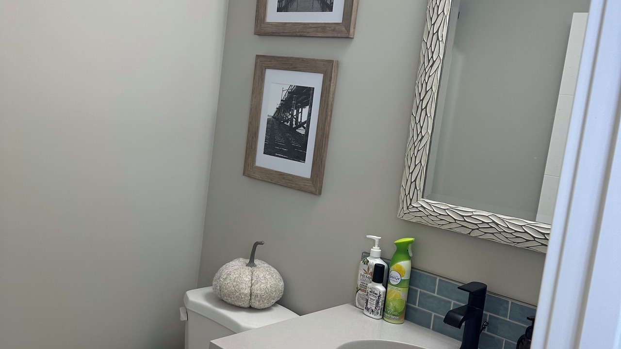 Photo of Bathroom in Sylvan Lake