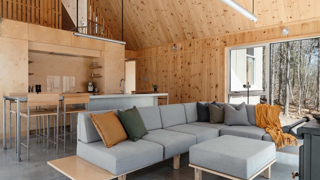 Photo of Livingroom in Chertsey