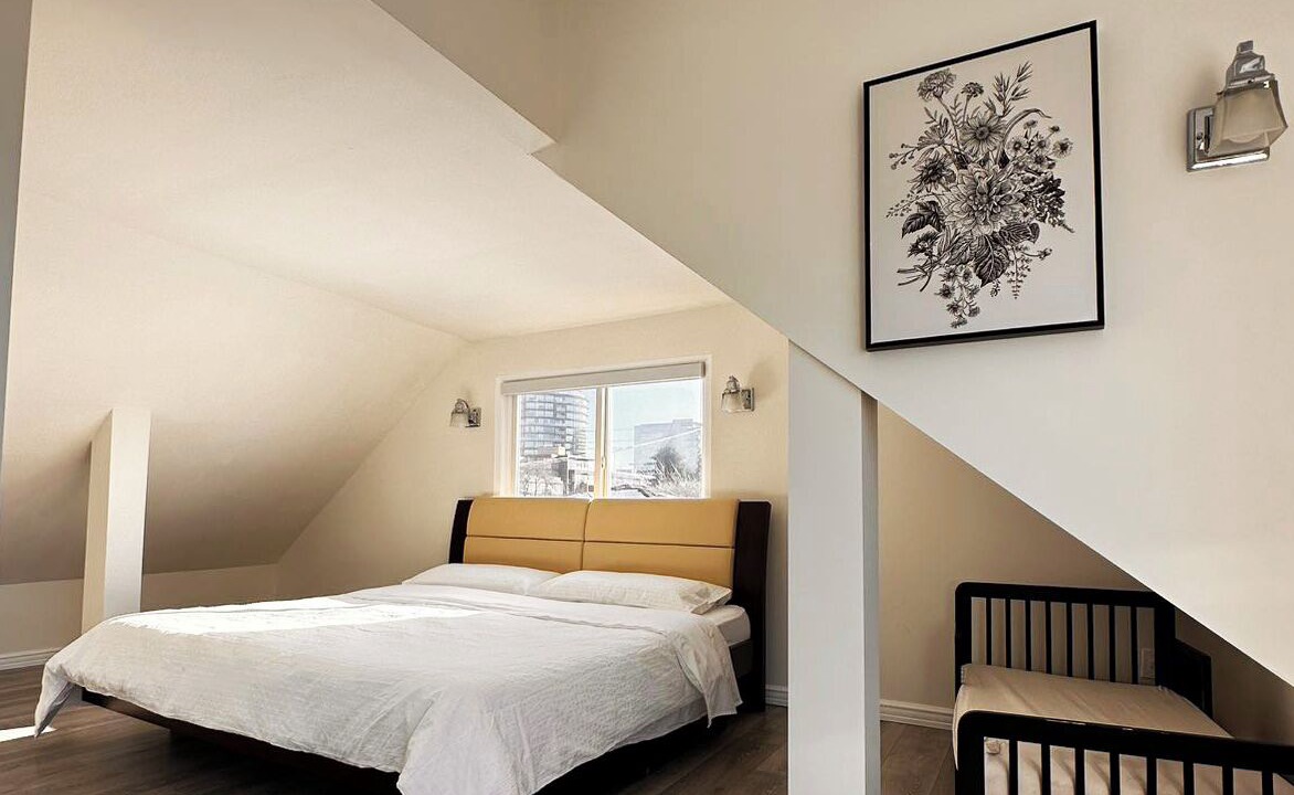 Photo of Bedroom in Kerrisdale