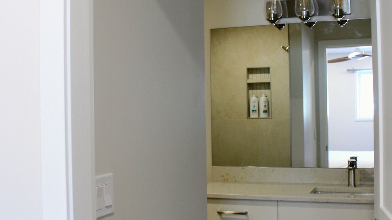 Photo of Bathroom in Okanagan-Similkameen