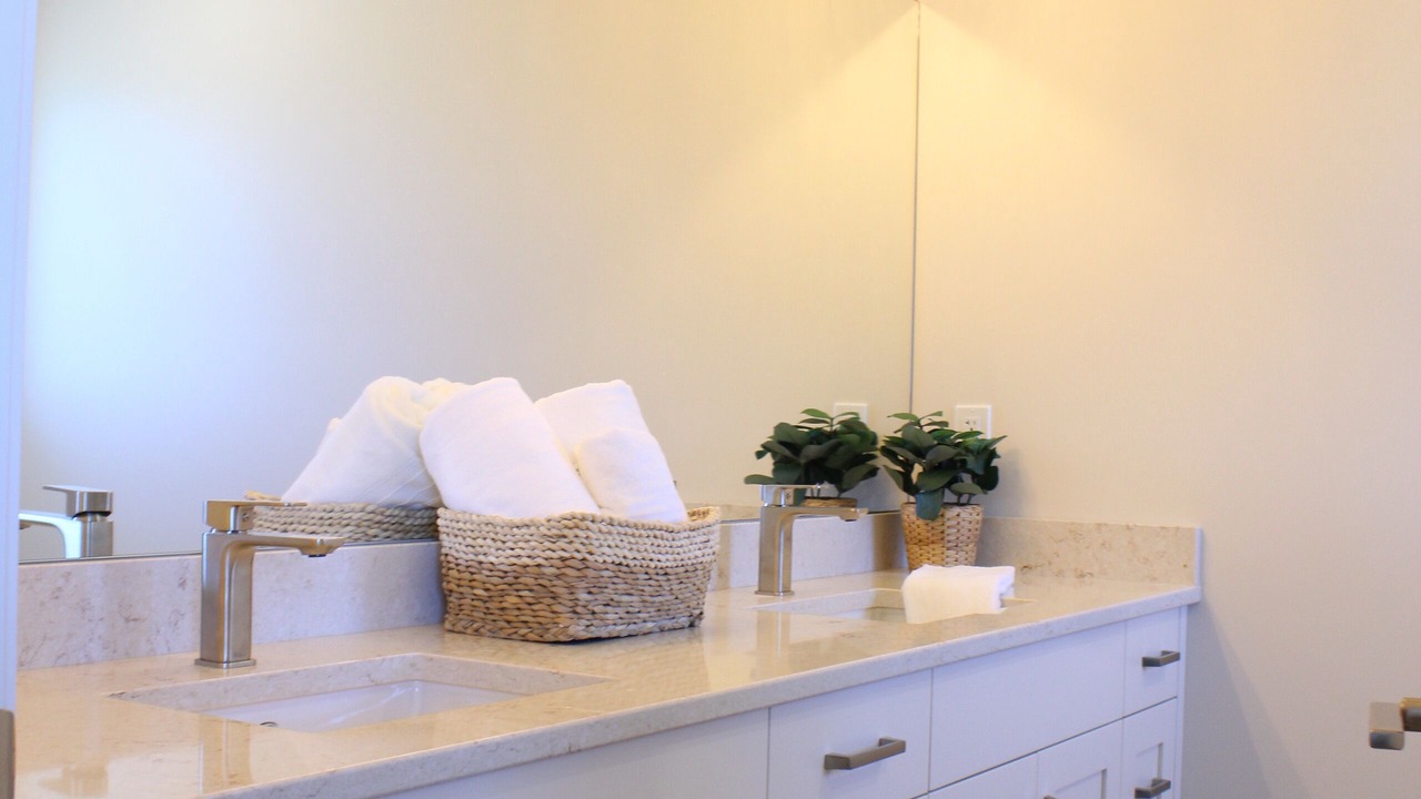 Photo of Bathroom in Okanagan-Similkameen