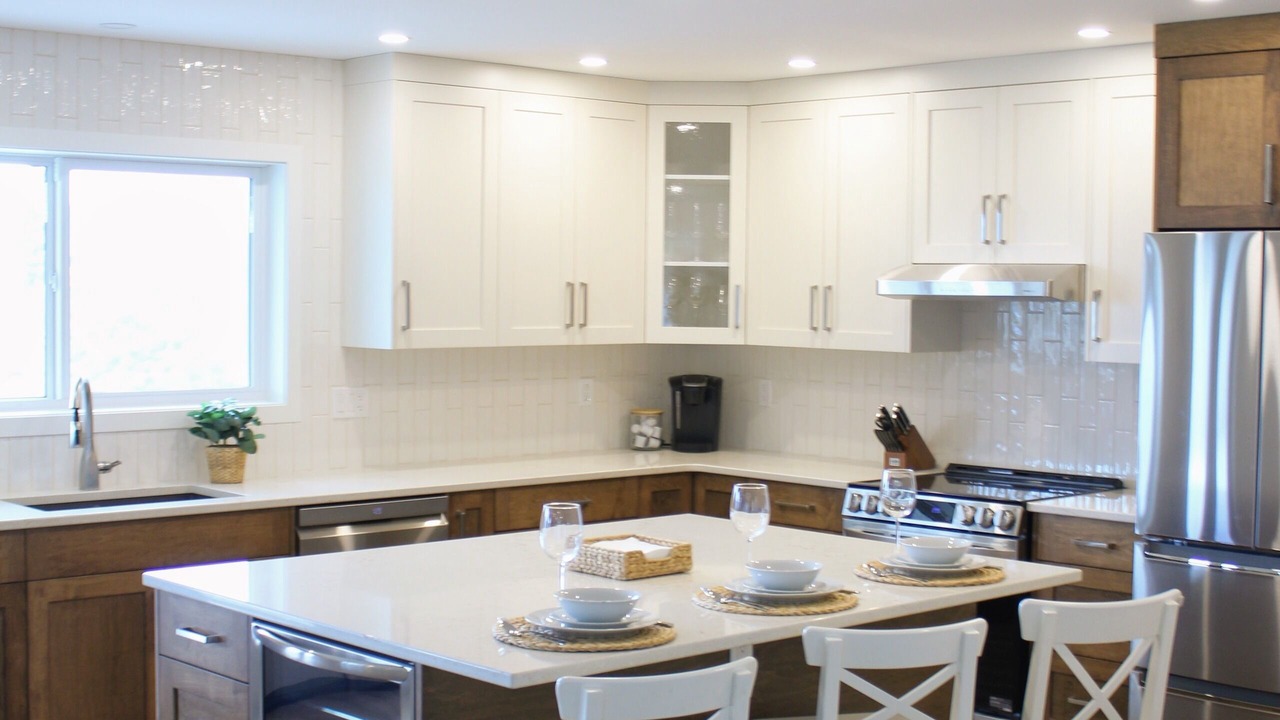 Photo of Kitchen in Okanagan-Similkameen