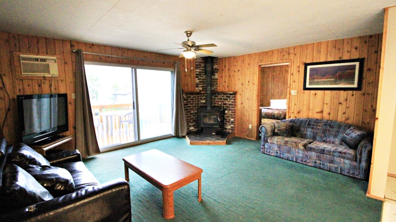 Photo of Livingroom in Manitoba