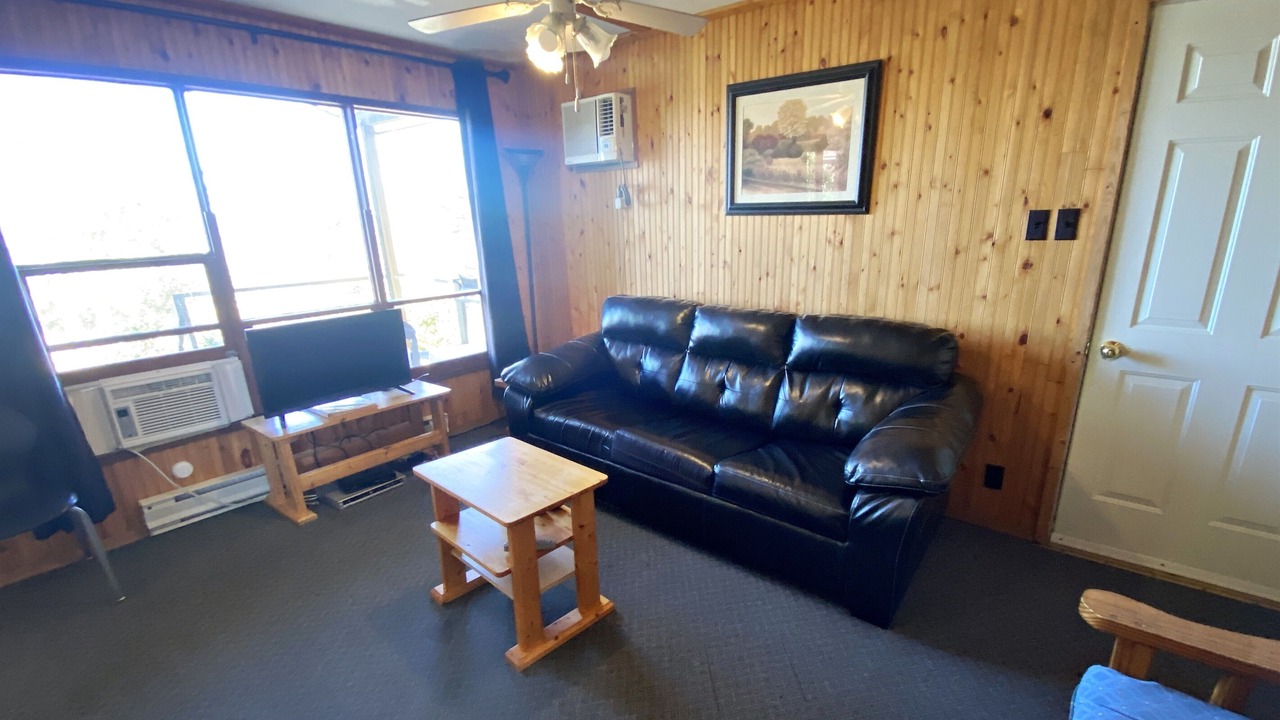 Photo of Livingroom in Manitoba
