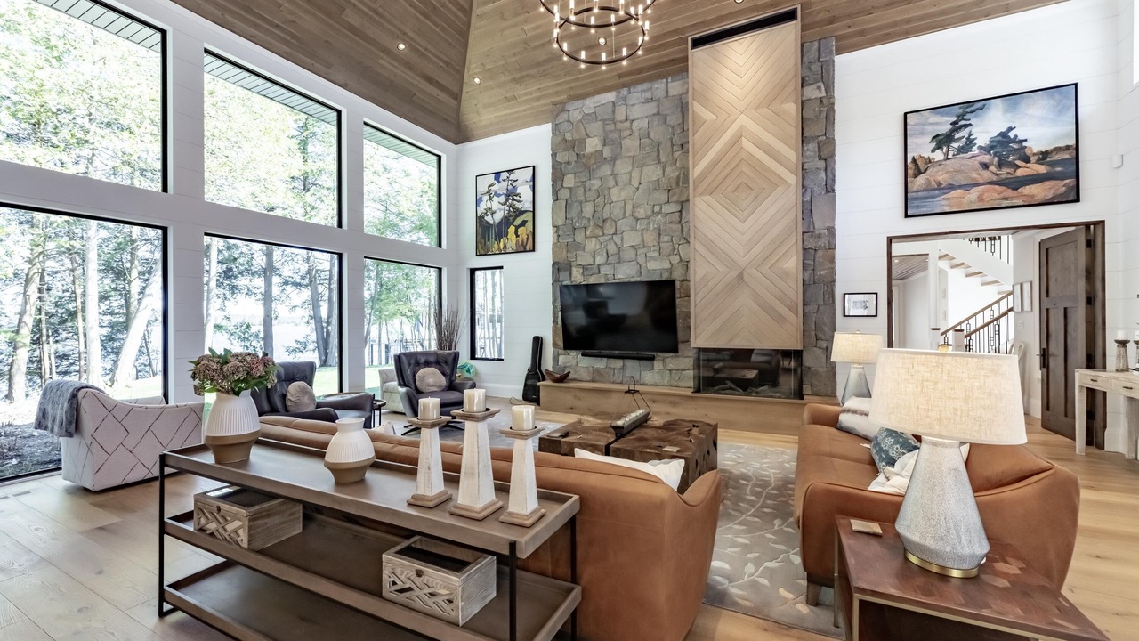 Photo of Livingroom in Muskoka Lakes