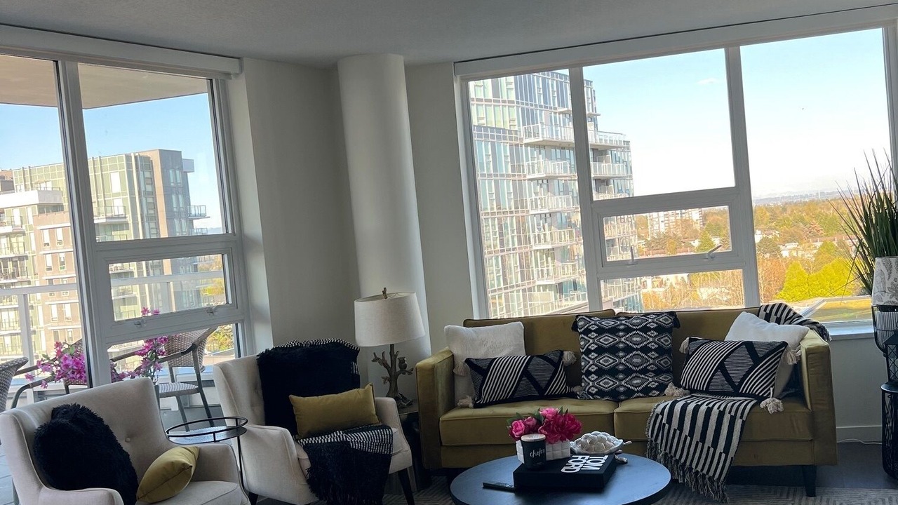 Photo of Livingroom in Richmond City Centre