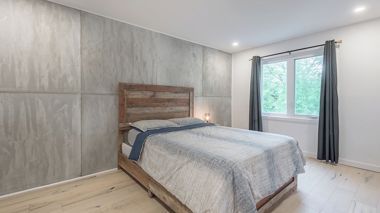 Photo of Bedroom in Brossard