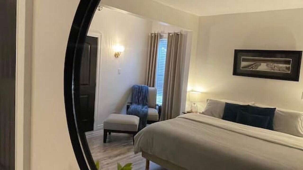 Photo of Bedroom in Alma