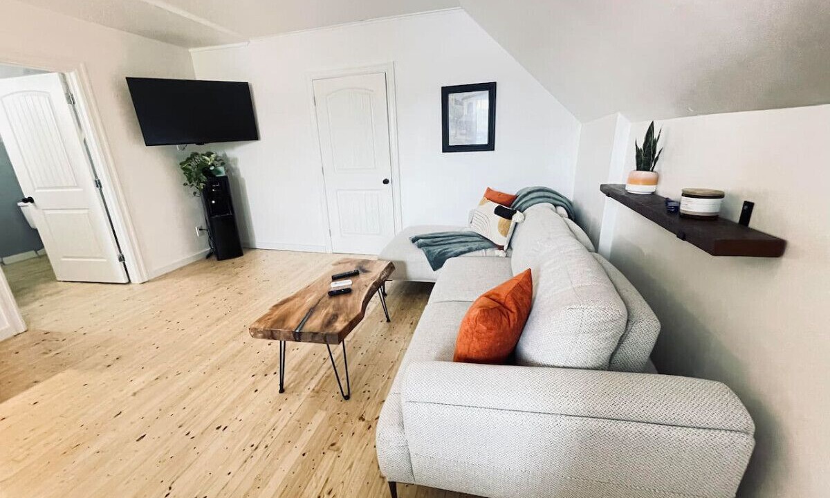 Photo of Livingroom in Alma