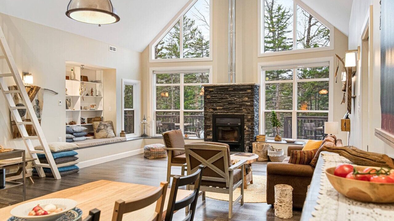 Photo of Livingroom in Goshen