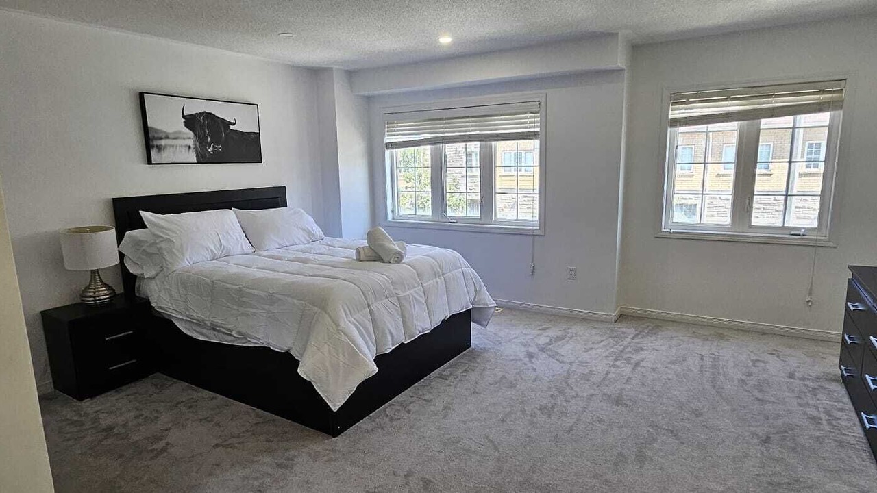 Photo of Bedroom in Hurontario