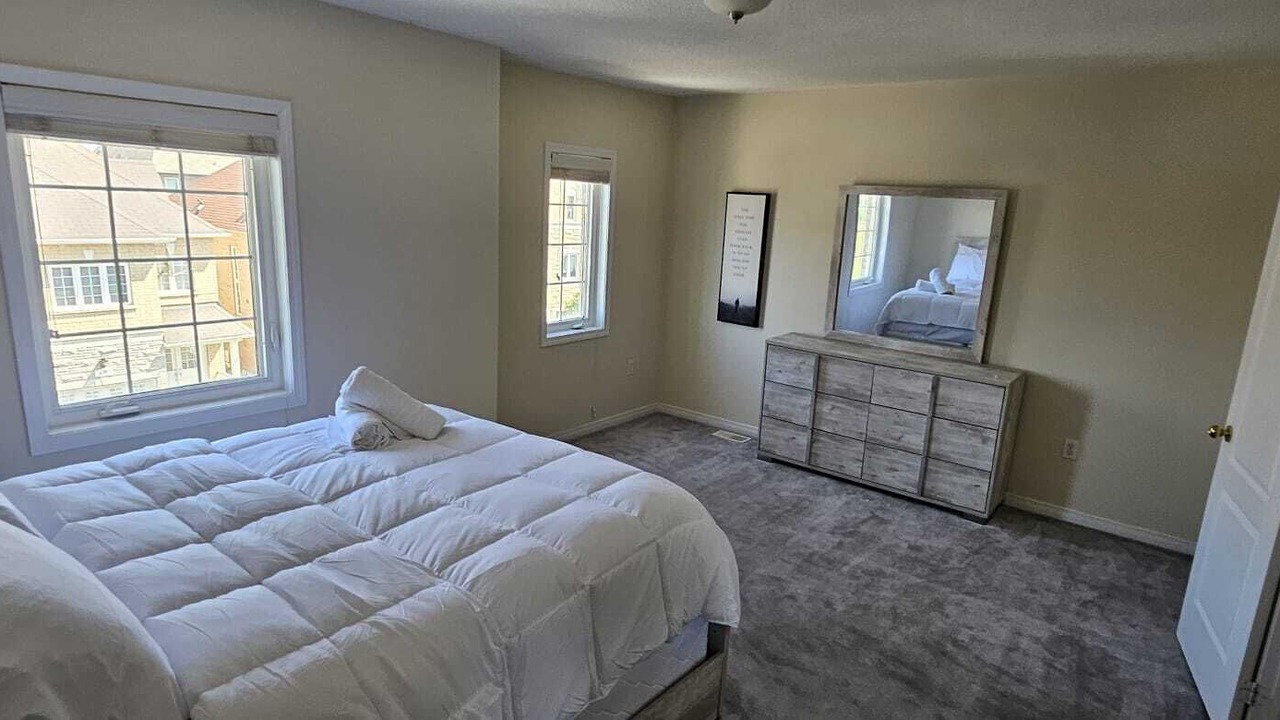 Photo of Bedroom in Hurontario