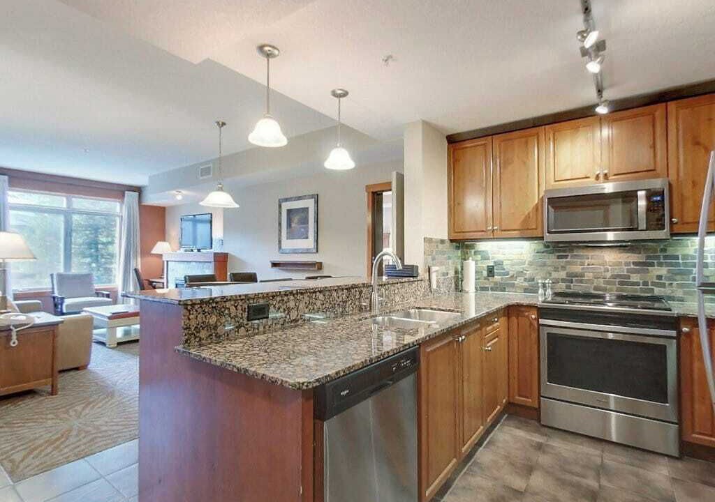 Photo of Kitchen in Cougar Creek