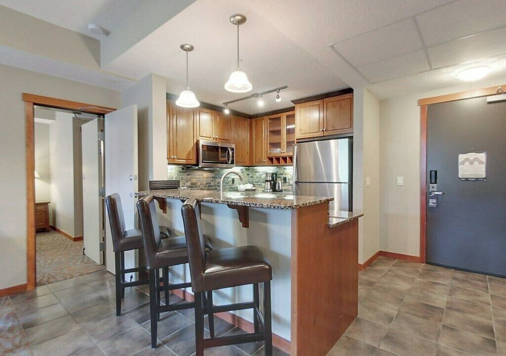 Photo of Kitchen in Cougar Creek