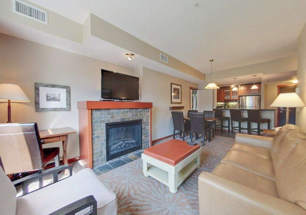 Photo of Livingroom in Cougar Creek