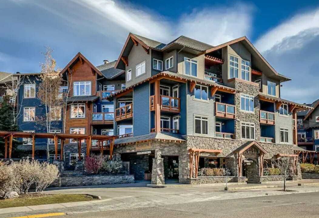 Photo of Outdoor in Cougar Creek