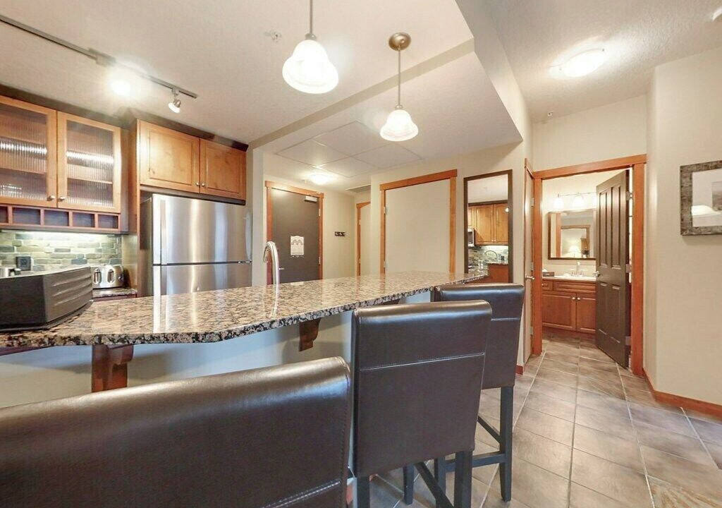 Photo of Kitchen in Cougar Creek
