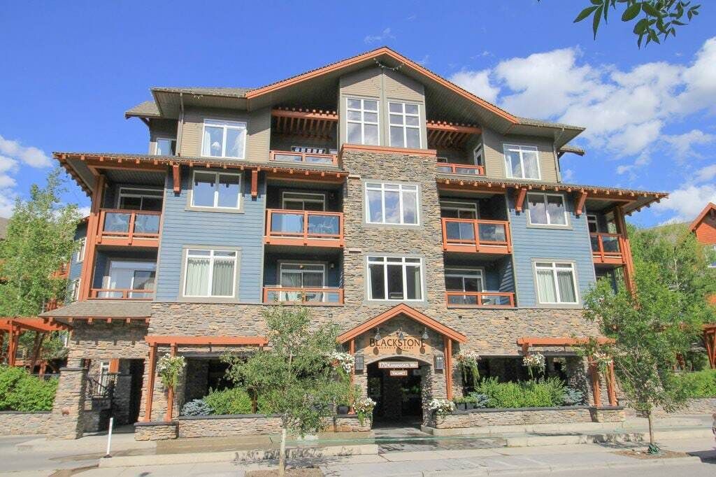 Photo of Outdoor in Cougar Creek