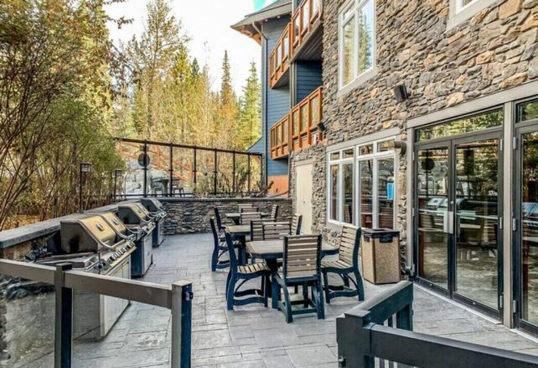 Photo of Outdoor in Cougar Creek