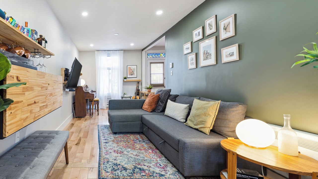 Photo of Livingroom in Maisonneuve