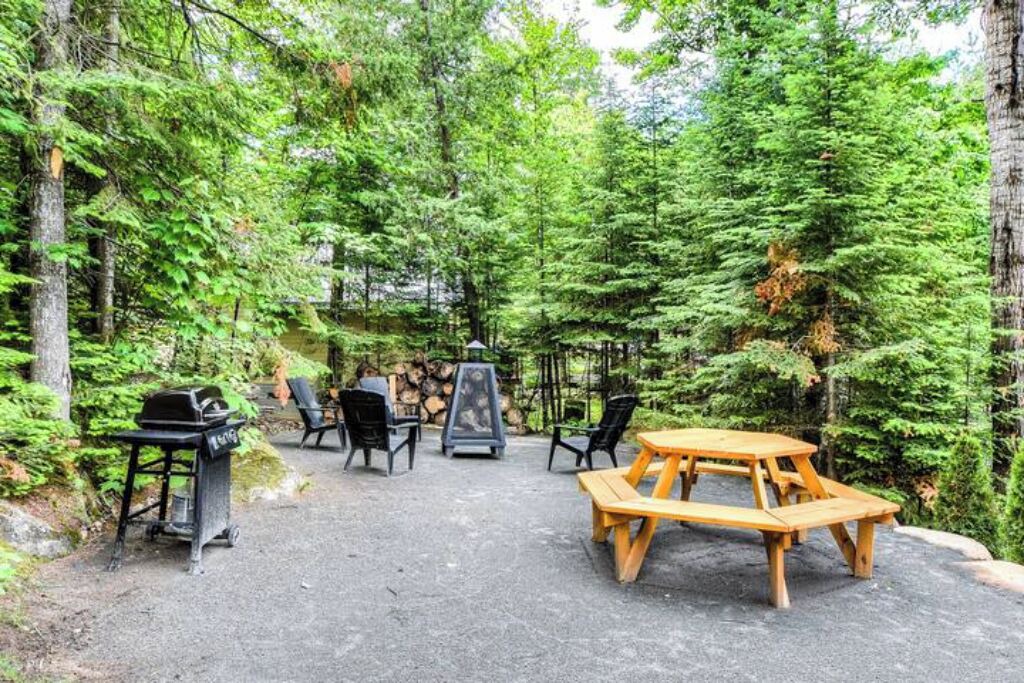 Photo of Outdoor in Sainte-Marguerite-du-Lac-Masson