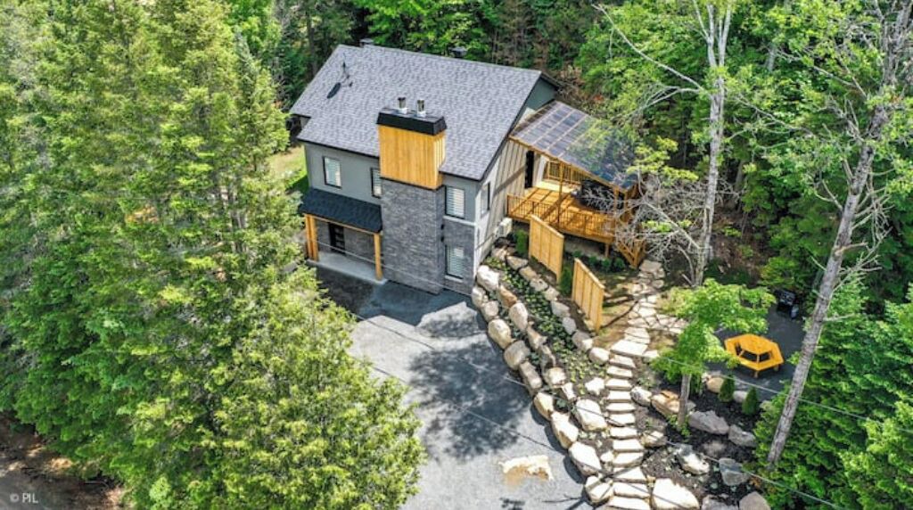 Photo of Outdoor in Sainte-Marguerite-du-Lac-Masson