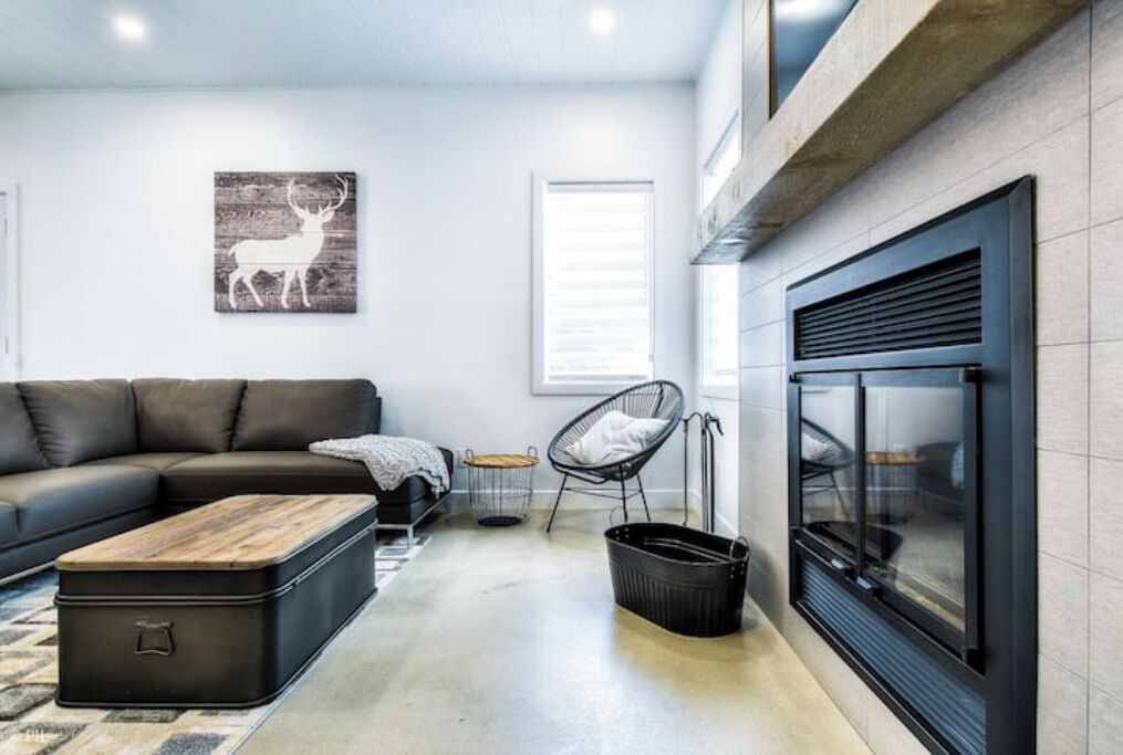 Photo of Livingroom in Sainte-Marguerite-du-Lac-Masson