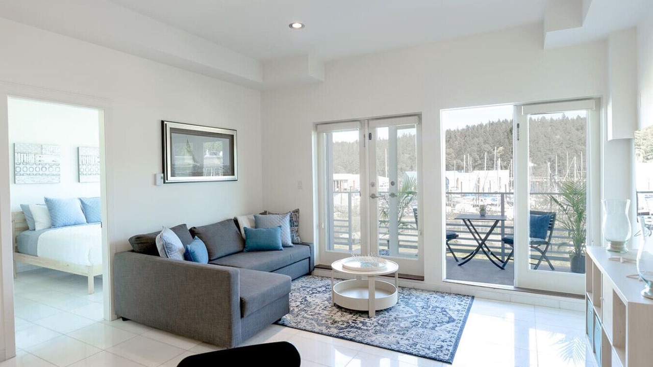 Photo of Livingroom in Regional District of Nanaimo