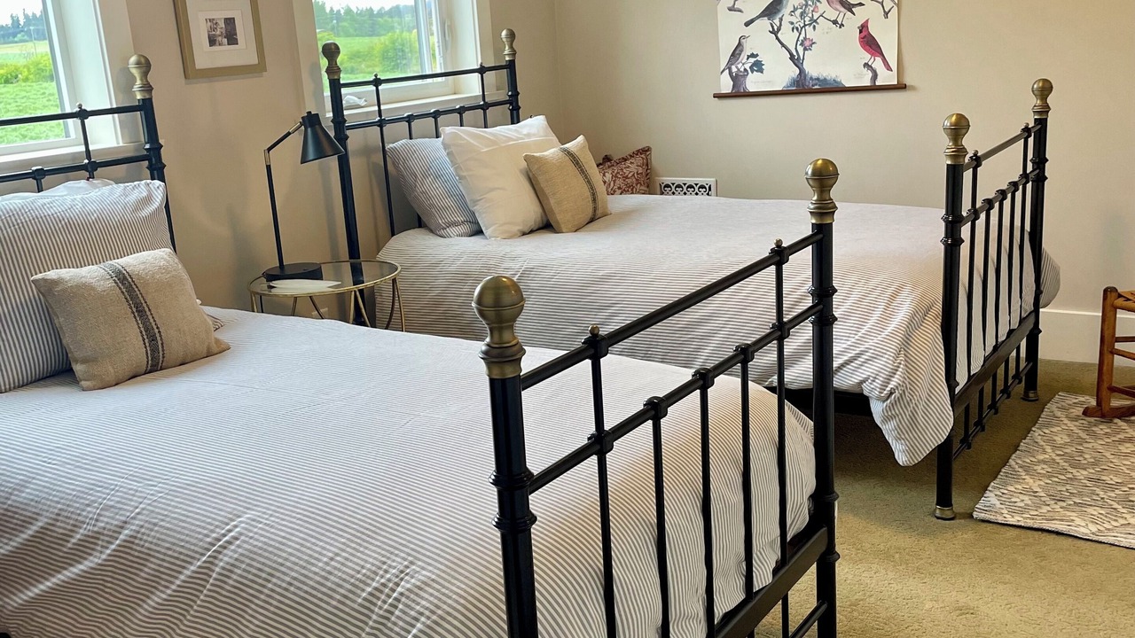 Photo of Bedroom in Duncan