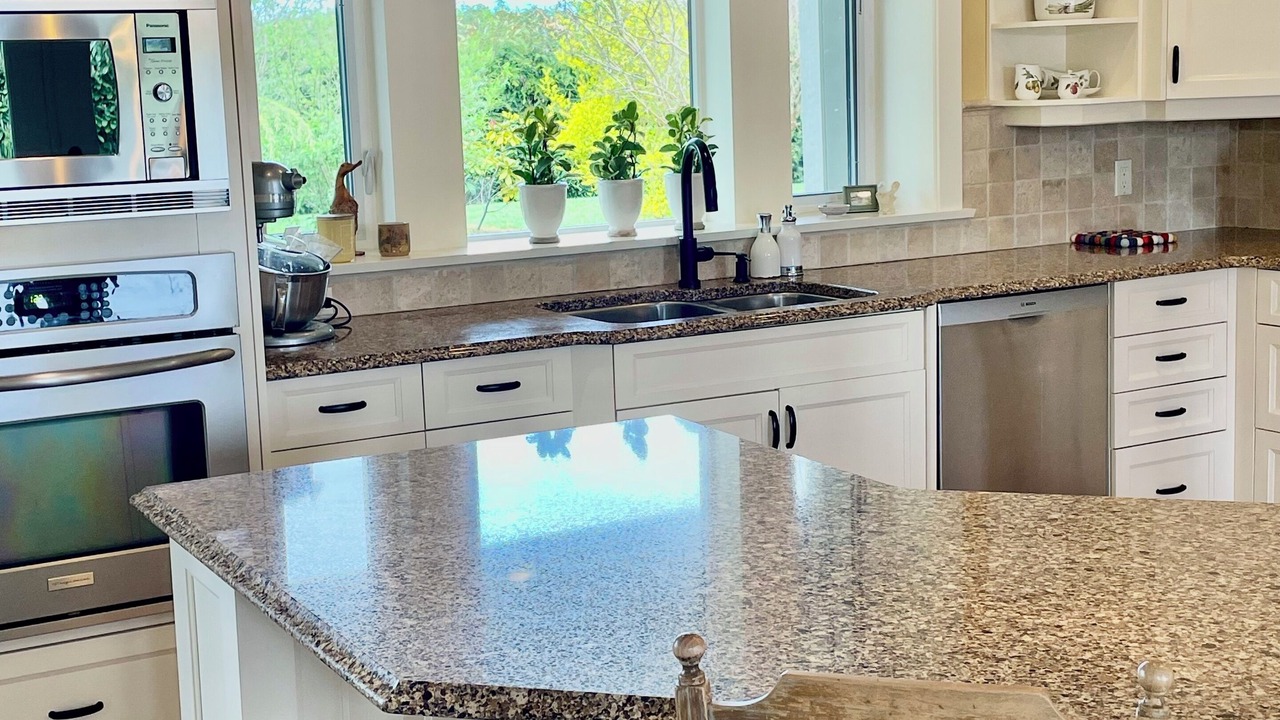 Photo of Kitchen in Duncan