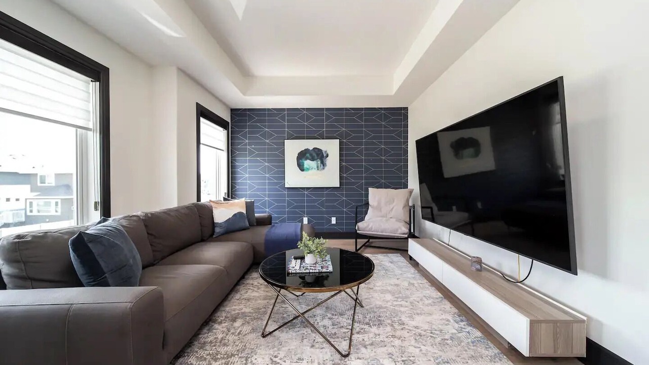 Photo of Livingroom in St. Albert