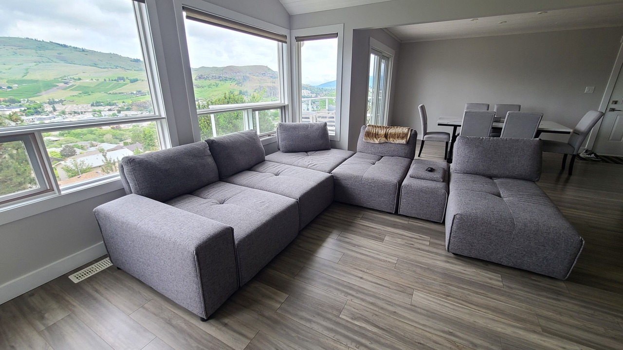 Photo of Livingroom in Vernon